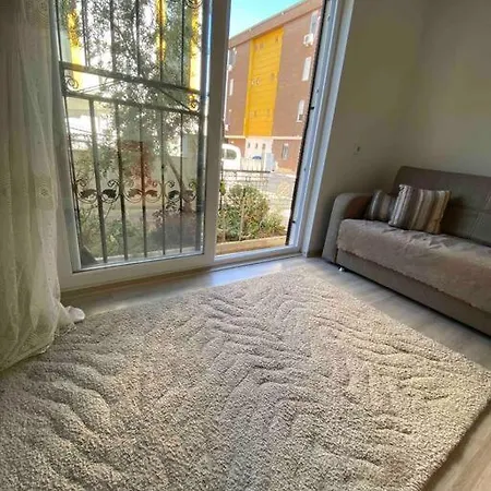 Lejlighed Konyalti Ve Denize Arac Ile 5 Dk Antalya